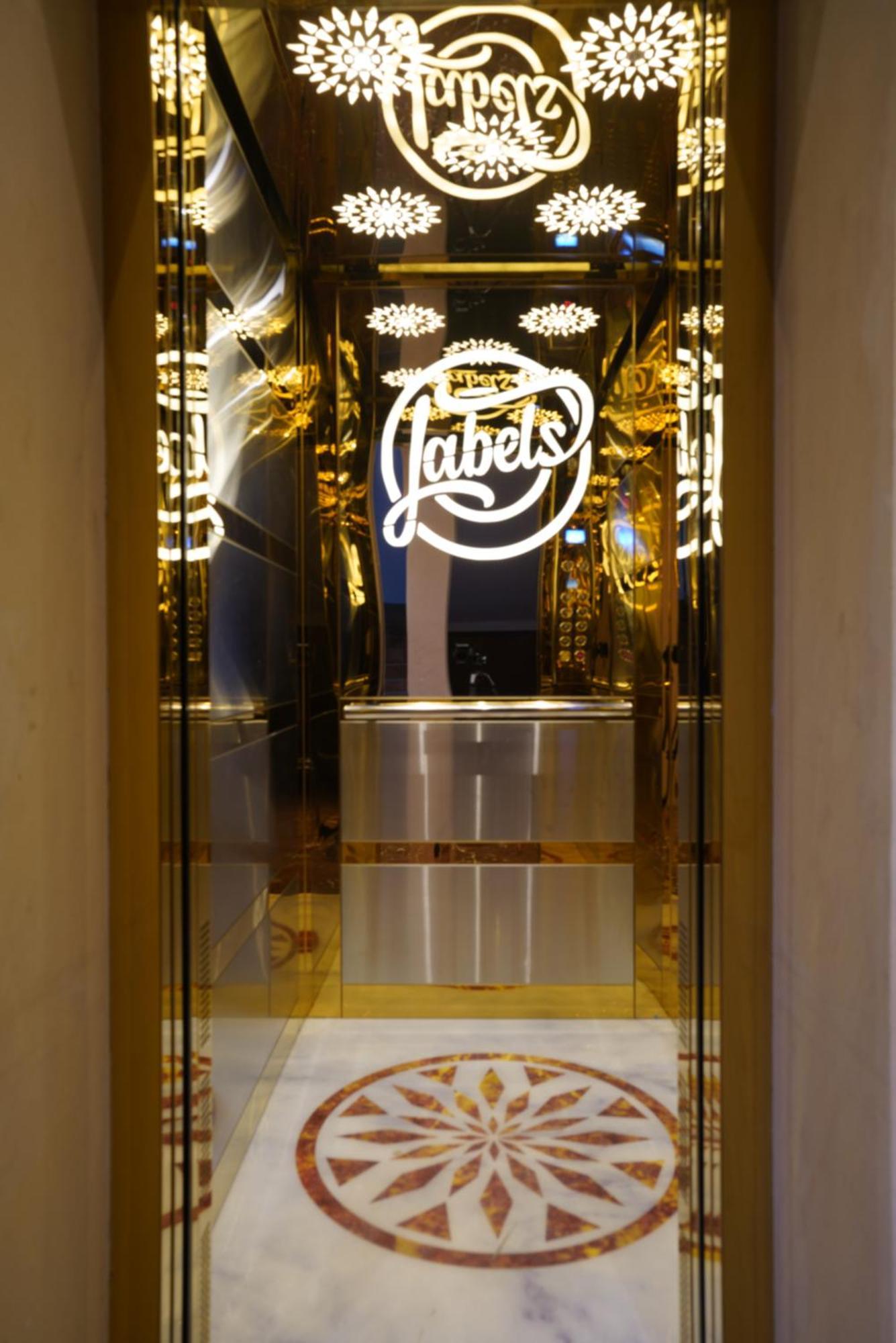Labels Hotel ナーグプル エクステリア 写真